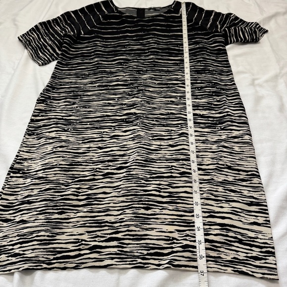 Vince Large 100% Silk Black & Ivory Shift Mini Dress ~ Classic Career Capsule - Picture 5 of 7